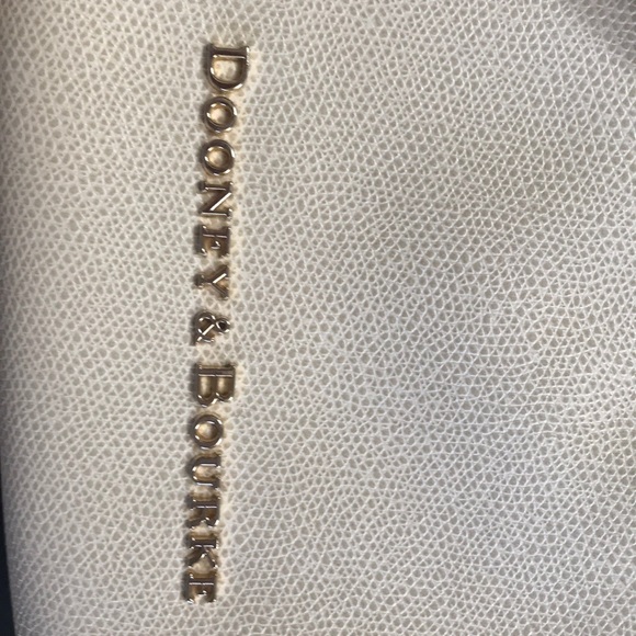 Dooney & bourke leather bag - Picture 6 of 6
